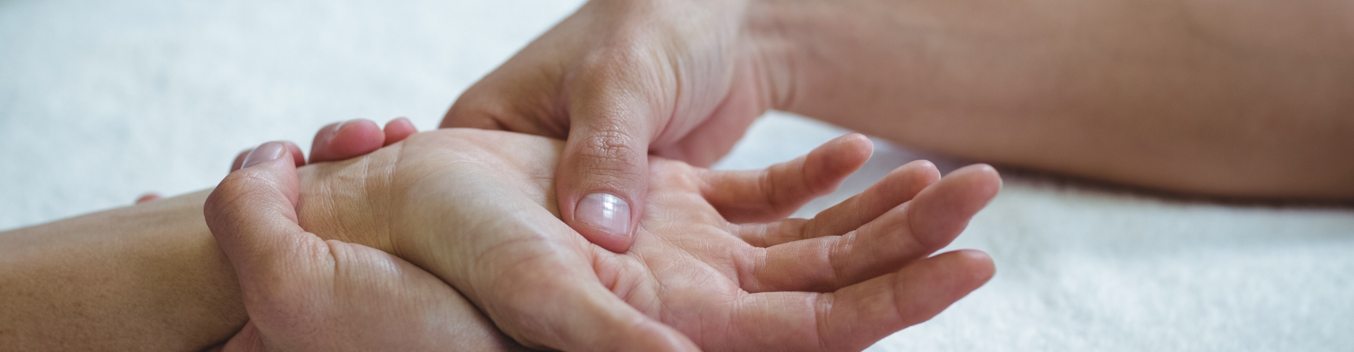 hand-therapy-Apex-Performance-Therapy-North-Bethesda-MD-header