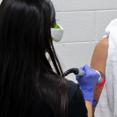 laser-therapy-Apex-Performance-Therapy-North-Bethesda-MD